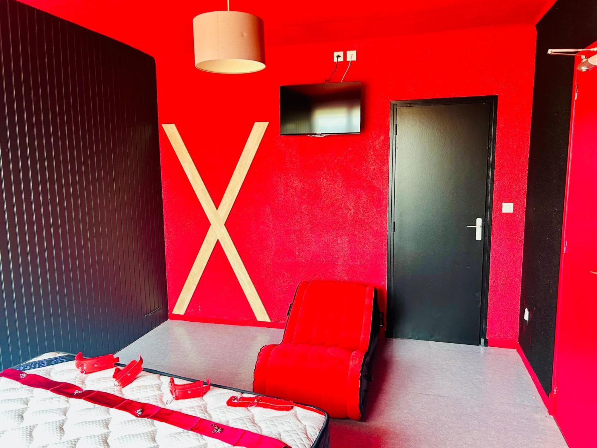 Hotel L'Acropole Nissan-lez-Enserune المظهر الخارجي الصورة